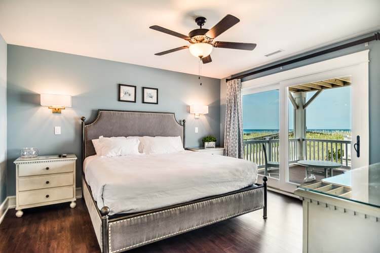 1st Floor King with Private Bath #5