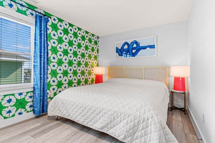 2nd Floor King with Private Bath