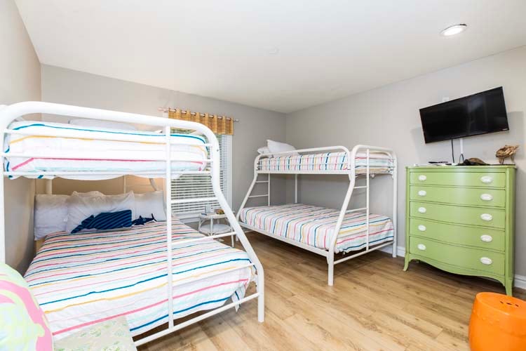 1st Floor Pyramid Bunks with Private Bath