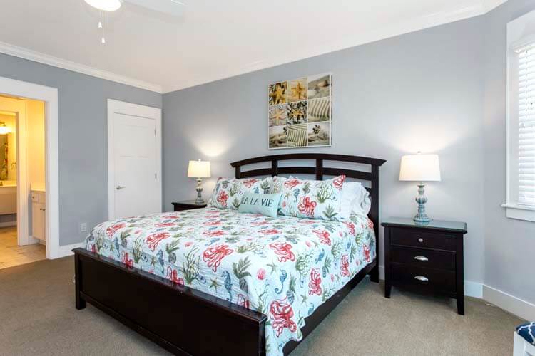 Ground Floor King with Private Bath