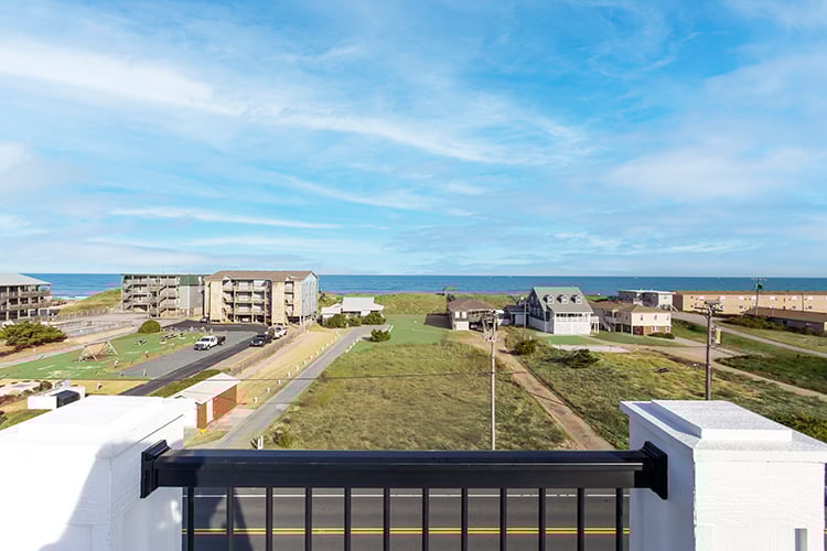 Rooftop Deck Above Third Floor