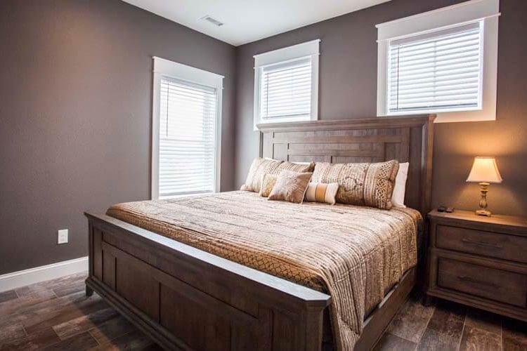 1st Floor King with Private Bath (5)