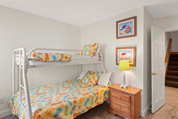 Ground Floor Pyramid & Twin Bunk Bedroom