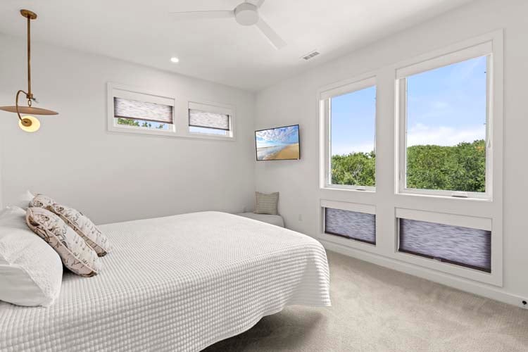 2nd Floor California King Bedroom