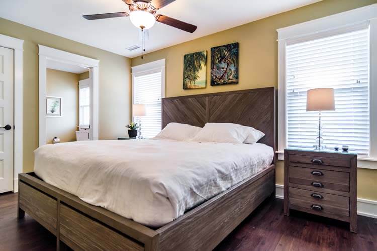 1st Floor King with Private Bath #8