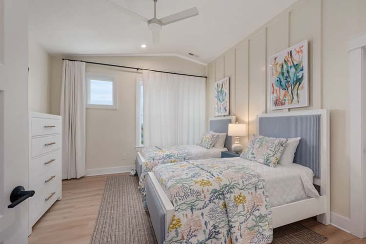 2nd Floor Twins with Shared Bath (11)