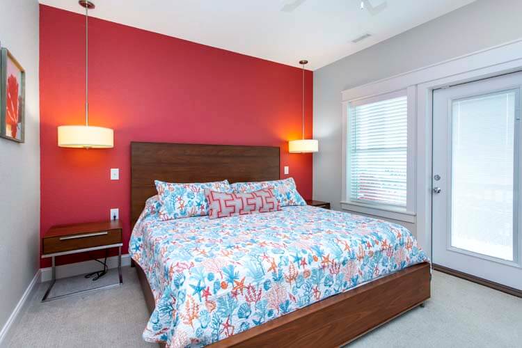 Ground Floor King with Private Bath (20)