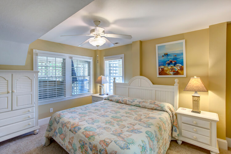 Ground Floor King with Private Bath