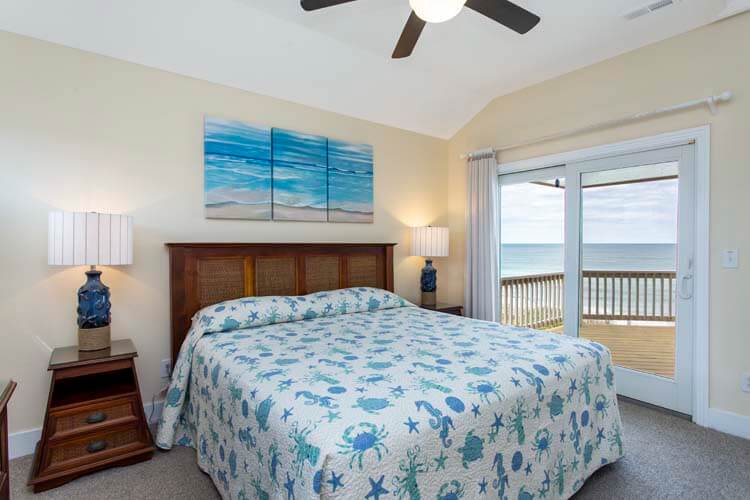 2nd Floor King with Private Bath