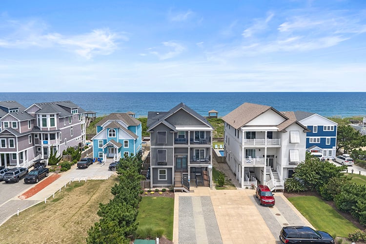 Prime Oceanfront Location