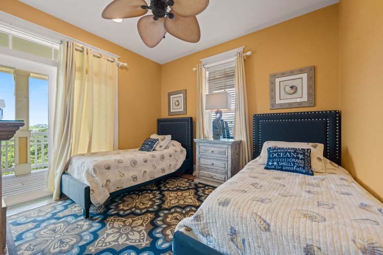 1st Floor Twins with Private Bath