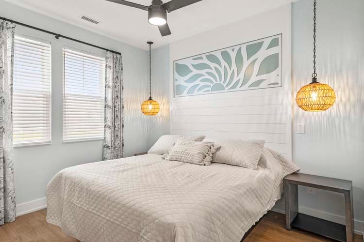 Ground Floor King with Private Bath | Beacon