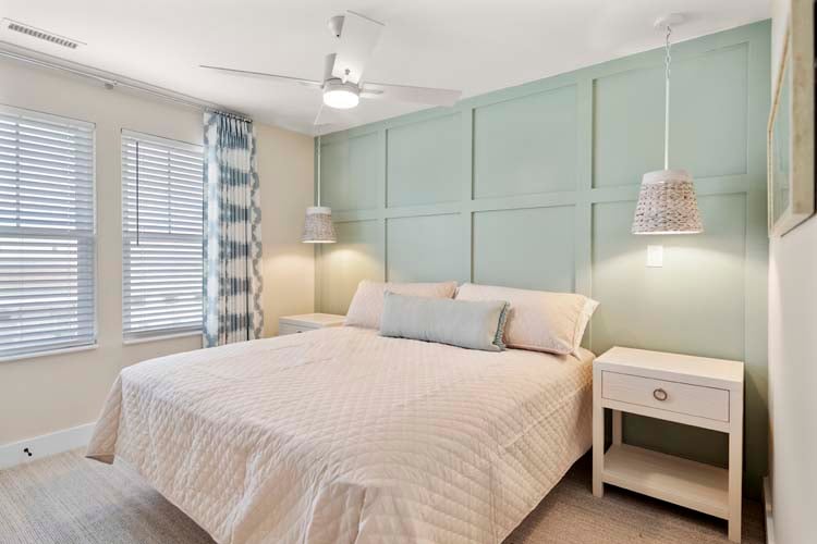 2nd Floor King with Private Bath | Wave