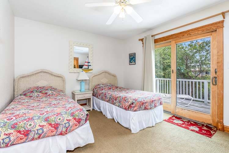 1st Floor Twins with Shared Bath