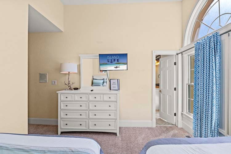 1st Floor Doubles with Private Bath