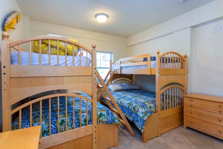 Ground Floor Pyramid Bunks with Private Bath