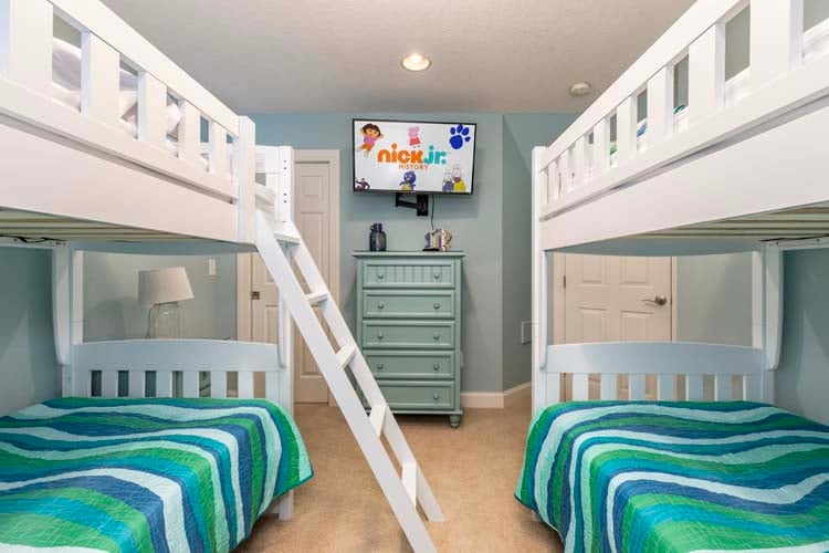 1st Floor Twin Bunks Bedroom
