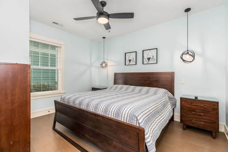 Ground Floor King with Private Bath