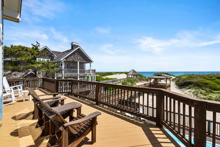 2nd Floor Deck