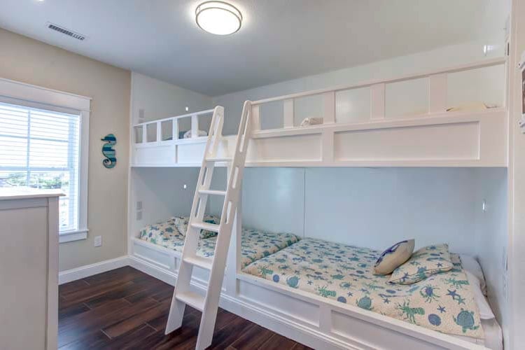 1st Floor Double Bunks with Shared Bath