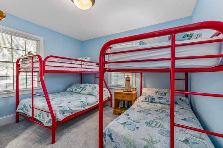 1st Floor Pyramid and Twin Bunk with Shared Bath