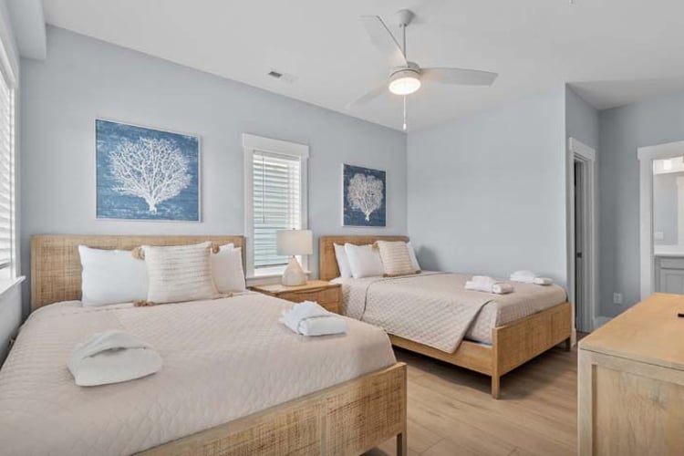 Bedroom | Similar To