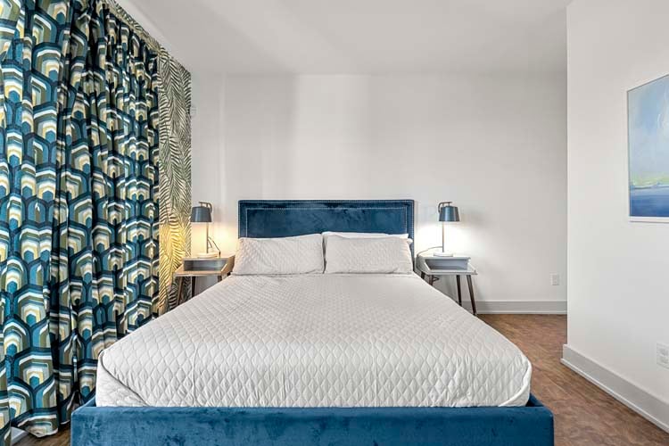 1st Floor King with Private Bath (S)