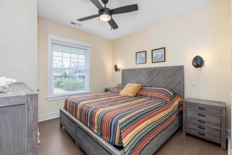 Ground Floor King with Private Bath