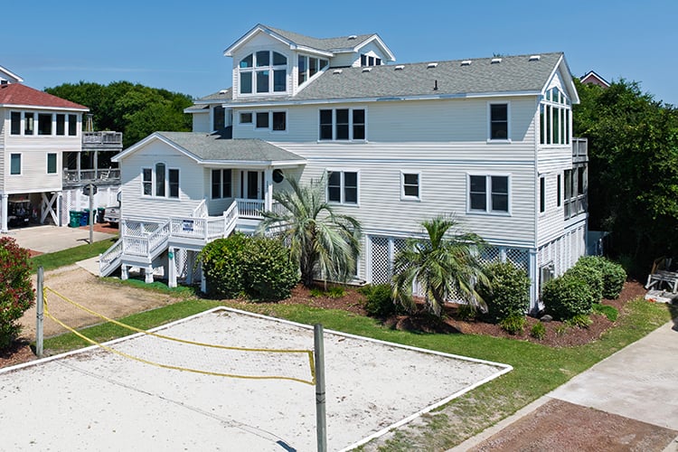 SANDY CHATEAU