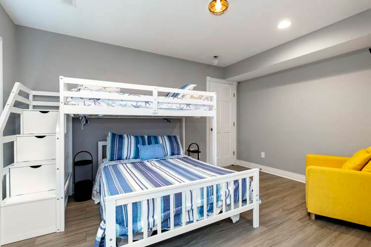 1st Floor Pyramid Bunk with Private Bath