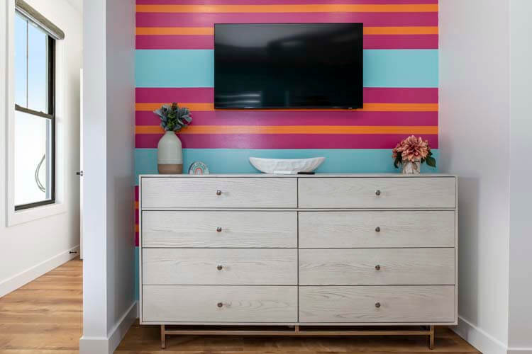 Ground Floor Twin-over-Queen Bunks Bedroom