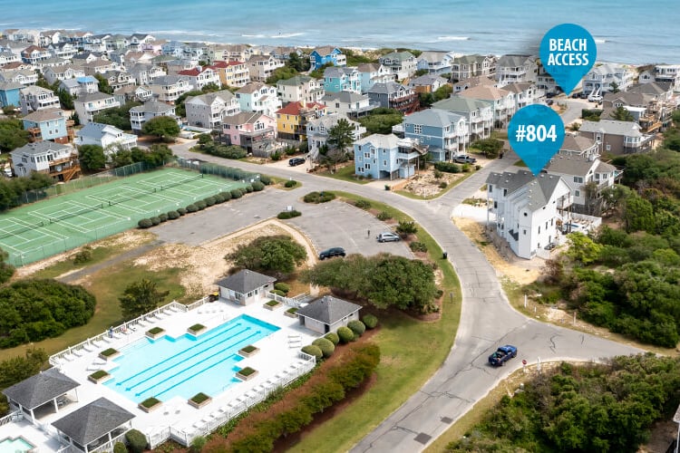 Short Walk To Community Amenities!