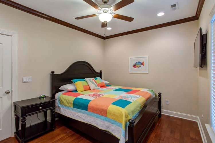 Ground Floor King with Private Bath