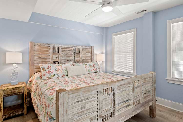 Ground Floor King with Private Bath