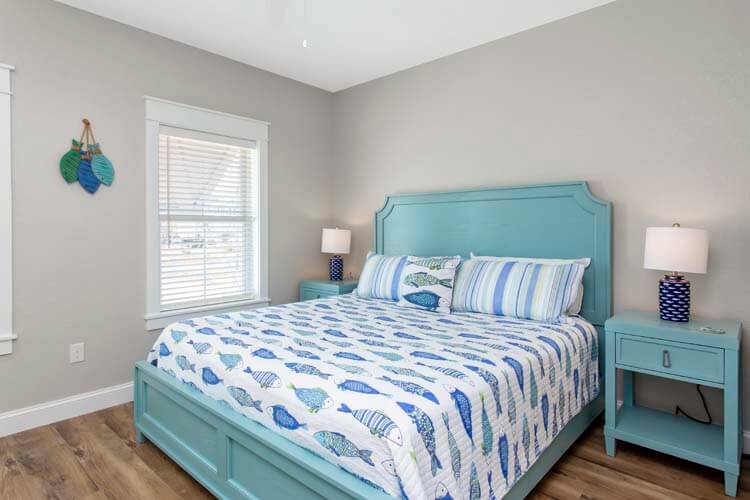 Ground Floor King with Private Bath