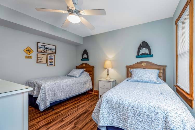 1st Floor Two Twins Bedroom