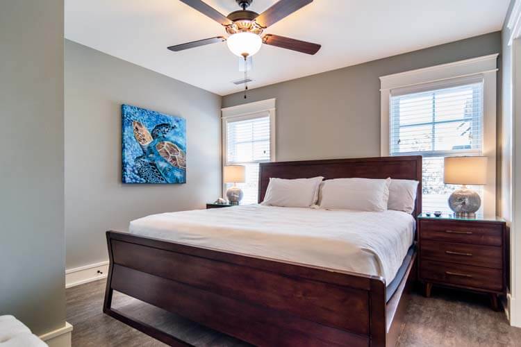 Ground Floor King with Private Bath #16