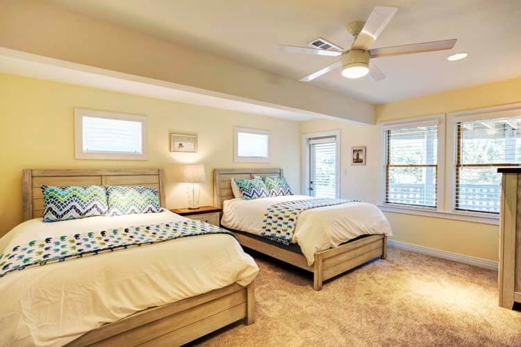 Ground Floor Queens Bedroom