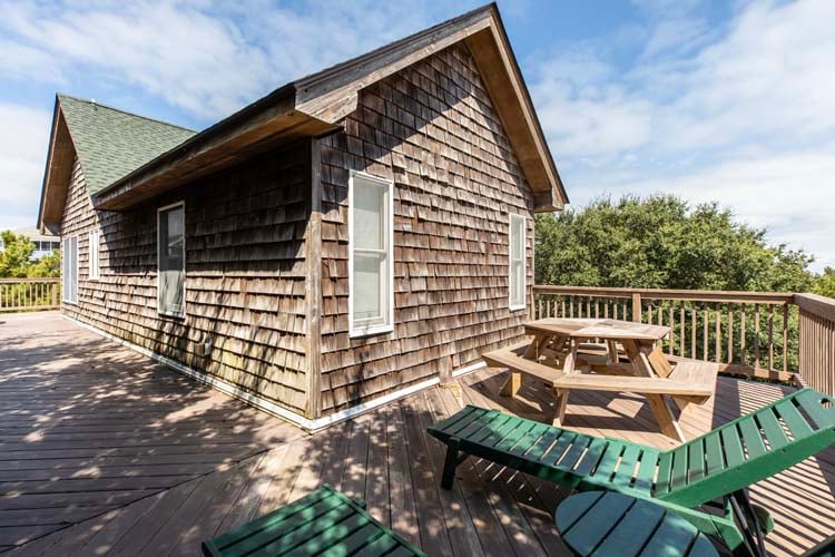 2nd Floor Deck