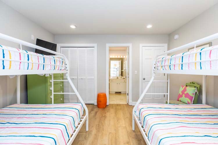 1st Floor Pyramid Bunks with Private Bath