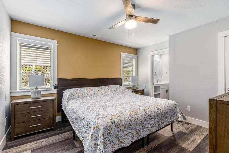 Ground Floor King with Private Bath