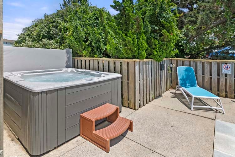 Poolside Hot Tub