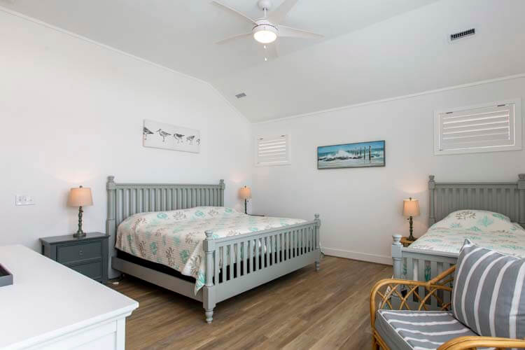 2nd Floor King and Twin with Private Bath