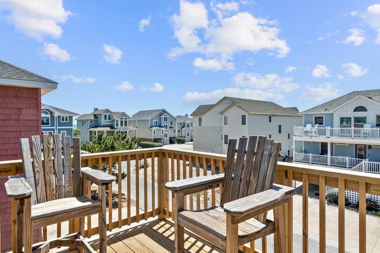 Rooftop Deck