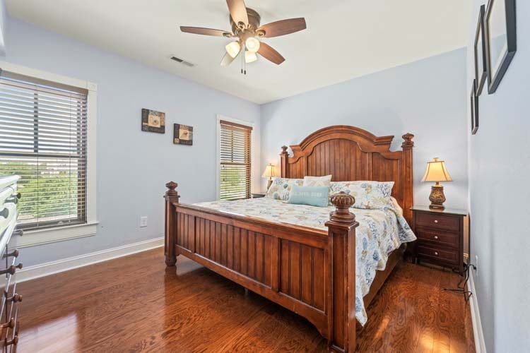 1st Floor King with Private Bath