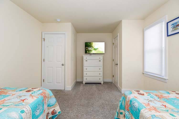 Ground Floor Twins Bedroom