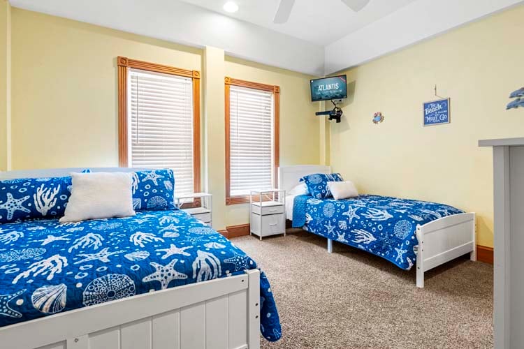 Ground Floor Double & Twin with Private Bath