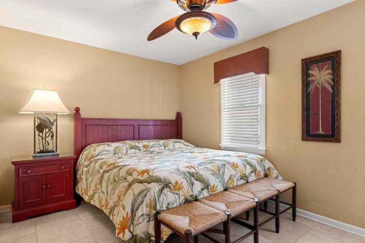 Ground Floor King with Private Bath