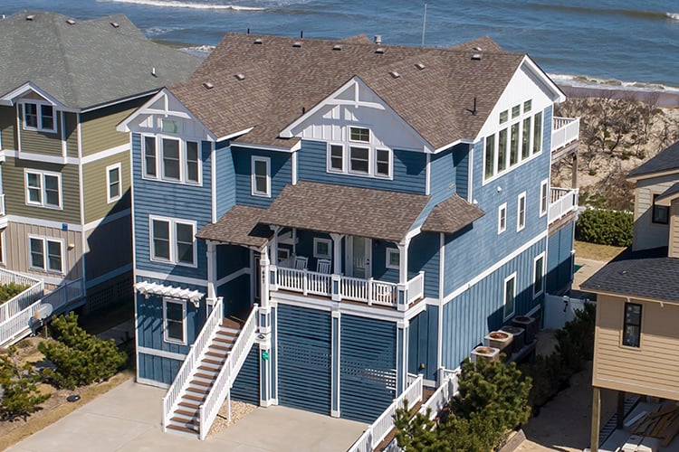 L3 BY THE SEA