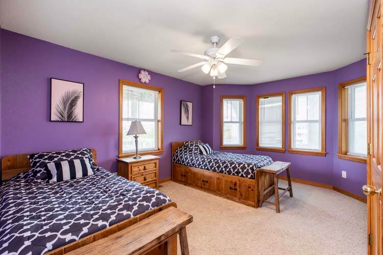 1st Floor Twins with Private Bath